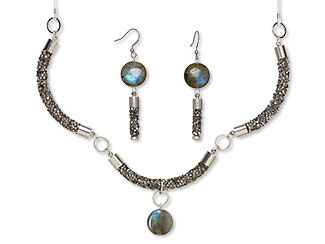 Single-Strand Necklace and Earring Set