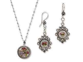 Single-Strand Necklace and Earring Set