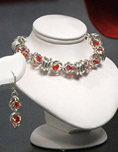 Crazy Eight Chain Mail Design
