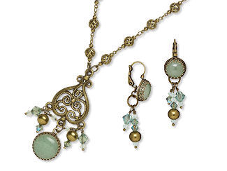 Single-Strand Necklace and Earring Set