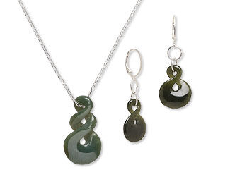 Single-Strand Necklace and Earrings Set