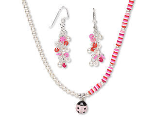 Single-Strand Necklace and Earring Set