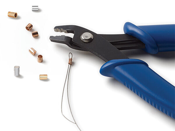 Crips and crimping tool