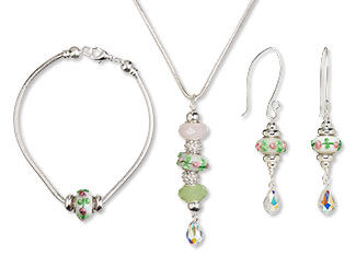 Single-Strand Necklace, Bracelet and Earring Set