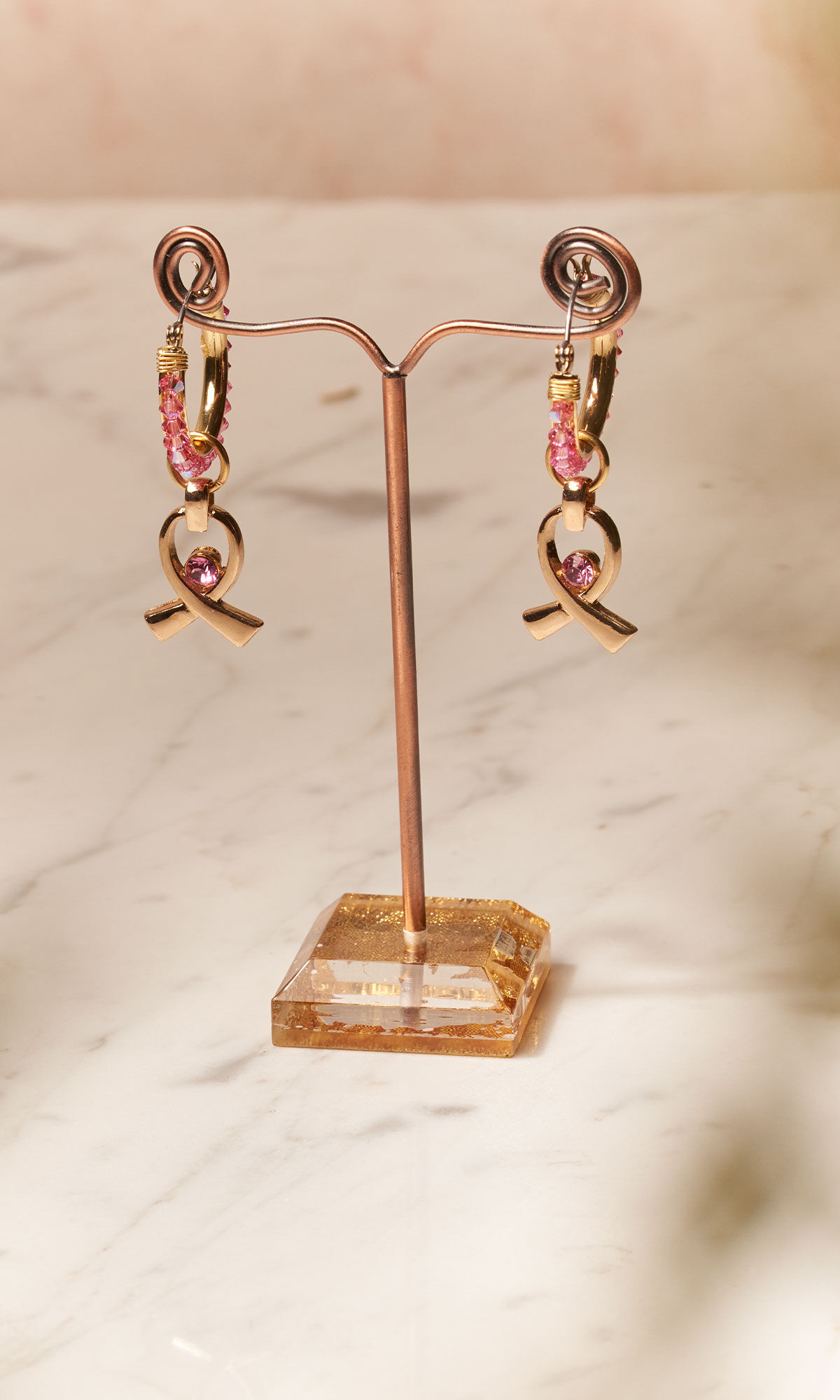 Design Idea QJ3P on an earring stand