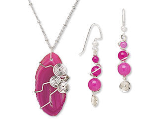 Single-Strand Necklace and Earring Set