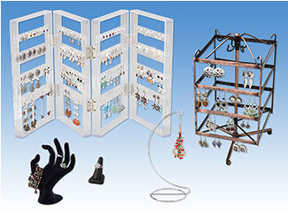 Jewelry Displays That Attract Buyers
