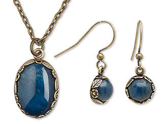 Single-Strand Necklace and Earring Set