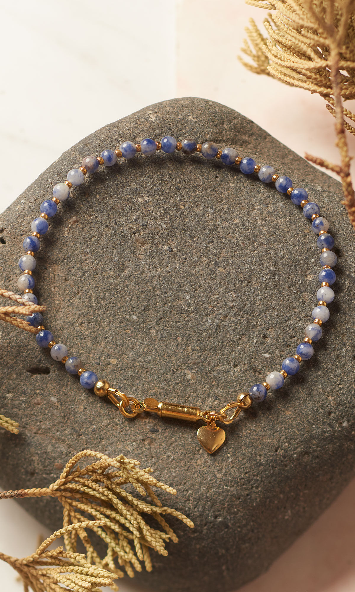 Design Idea RB2G bracelet on stone