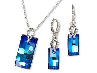 Single-Strand Necklace and Earring Set