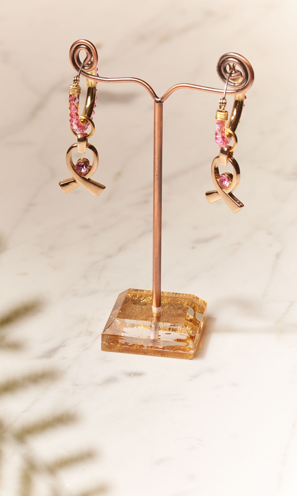 Design Idea QJ3P on an earring stand