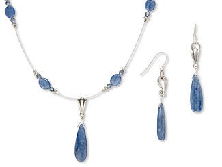 Single-Strand Necklace and Earring Set