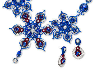 Single-Strand Necklace and Earring Set