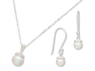 Single-Strand Necklace and Earring Set
