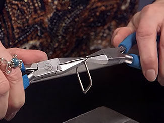 Making a Square Pendant with Wubbers® Jumbo Square Mandrel Pliers