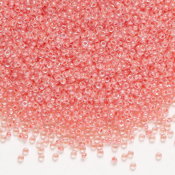 Seed bead, Miyuki, glass, pkg/35g, #15 rocaille, translucent coral-lined luster crystal clear (RR-204). image number 0