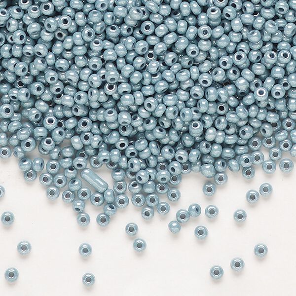 Seed bead, Preciosa Ornela Czech glass, pkg/50g, #11 rocaille, opaque blue luster chalkwhite, (46035). image number 0