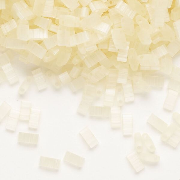 Seed bead, TILA®, glass, pkg/250g, 5x2.3mm half tila rectangle, translucent silk luster light yellow (HTL-2554-1). image number 0