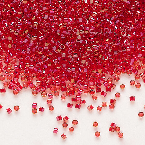 Seed bead, Delica®, glass, pkg/7.5g, #11 round, translucent scarlet-lined luster crystal clear (DB-2374). image number 0