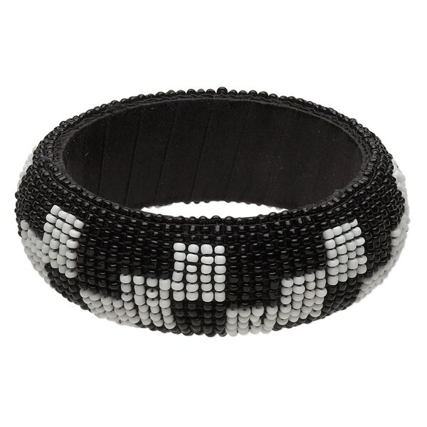 Bracelet, bangle, wood / glass / polyester, black and white, 30mm wide with checkered design, 8 inches. Sold individually. image number 0