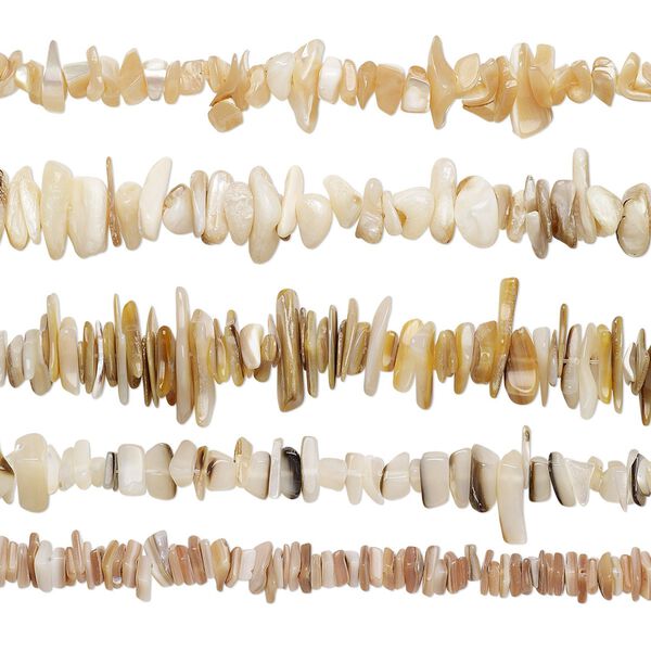 Bead mix, multi-shell (natural / bleached), small to extra-large chip, Mohs hardness 3-1/2. Sold per pkg of (5) 14- to 15" to 16" strand. image number 0