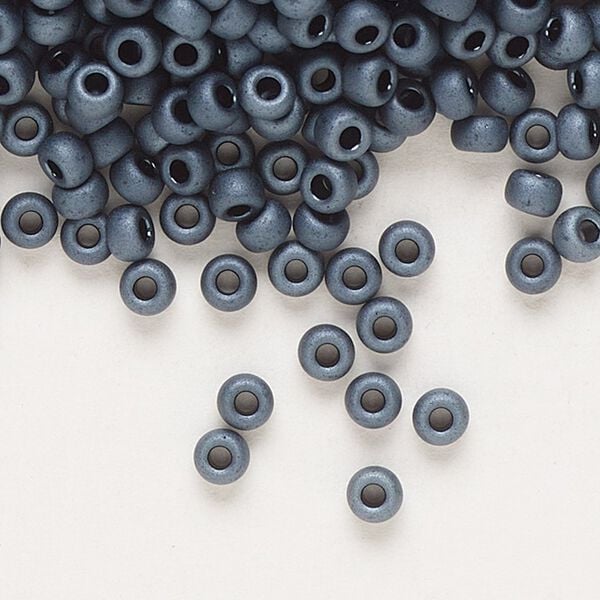 Seed bead, Miyuki, glass, pkg/50g, #8 rocaille, opaque matte gunmetal, (RR-2001). image number 0