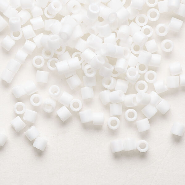 Seed bead, Delica®, glass, pkg/250g, #8 round, opaque matte rainbow chalk white (DBL-0351). image number 0