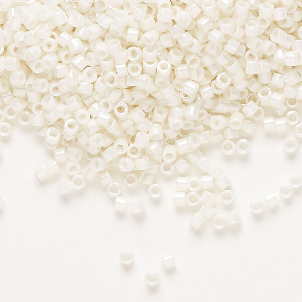 Seed bead, Delica®, glass, pkg/50g, #10 round, opaque glazed luster cream (DBM-0203). image number 0