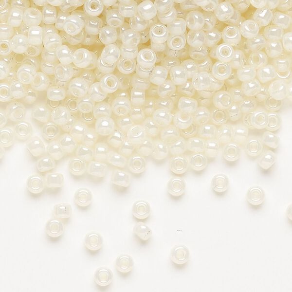 Seed bead, Miyuki, glass, pkg/250g, #8 rocaille, opaque luster white pearl (RR-512). image number 0