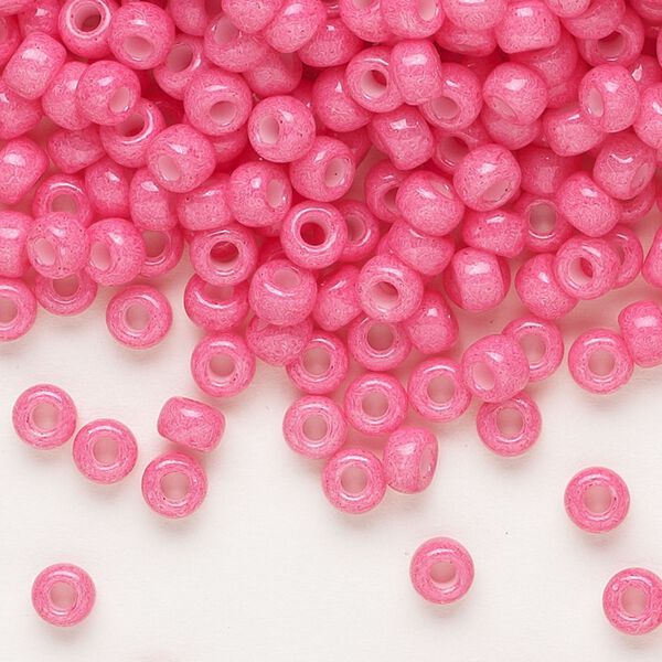Seed bead, Miyuki, glass, pkg/250g, #6 rocaille, opaque outside dyed carnation pink, (RR-1371). image number 0