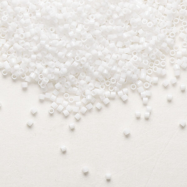 Seed bead, Delica®, glass, pkg/7.5g, #15 round, opaque white (DBS-0200). image number 0