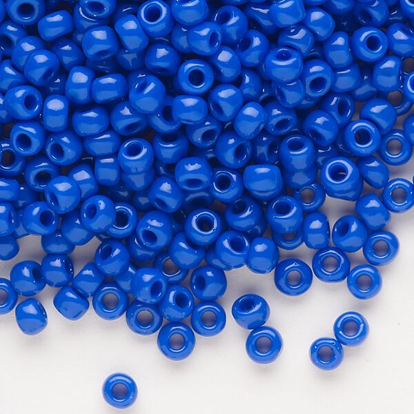 Seed bead, Dyna-Mites™, glass, opaque medium blue, #6 round. Sold per 1/2 kilogram pkg. image number 0