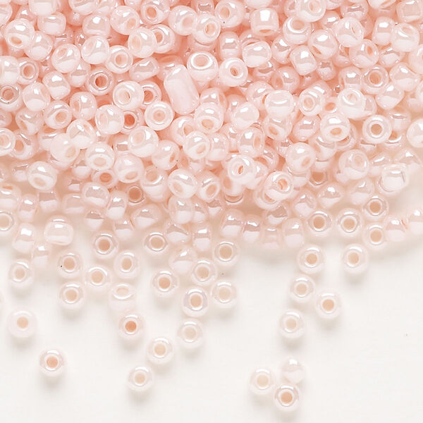 Seed bead, Dyna-Mites™, glass, opaque ceylon pastel pink, #8 round. Sold per 40-gram pkg. image number 0