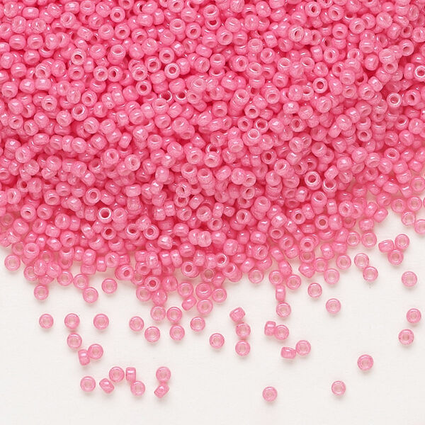 Seed bead, Miyuki, glass, pkg/35g, #15 rocaille, opaque outside dyed carnation pink, (RR-1371). image number 0