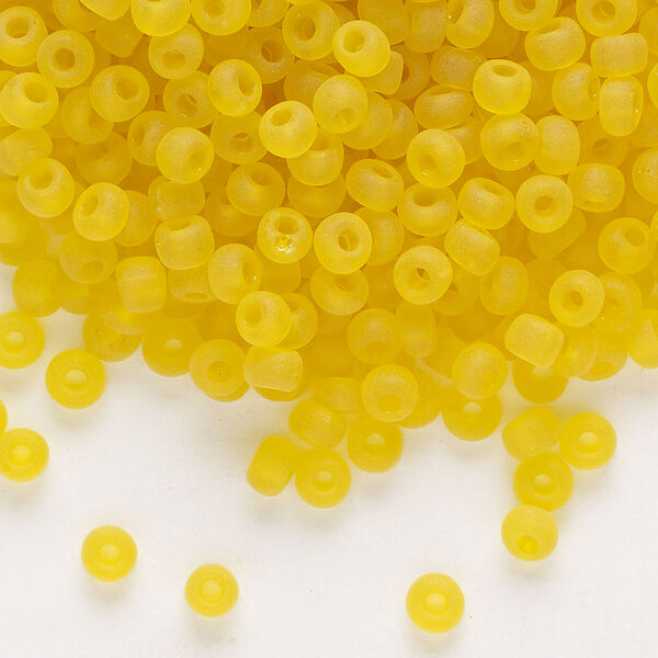 Seed bead, glass, pkg/50g, #6 rocaille, transparent matte yellow. image number 0