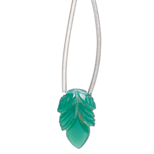 Bead, green onyx (dyed), pkg/1, 18x12mm hand-cut top-drilled single-sided carved leaf, B grade. image number 0