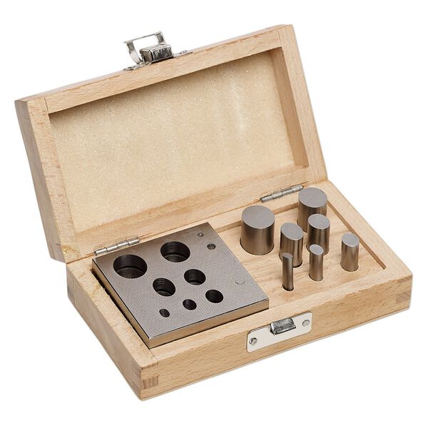 Disc cutter, steel and wood, 2-1/2 x 2-1/2 x 3/4 inch base for cutting 6x4mm-18x16mm ovals. Sold per 8-piece set. image number 0