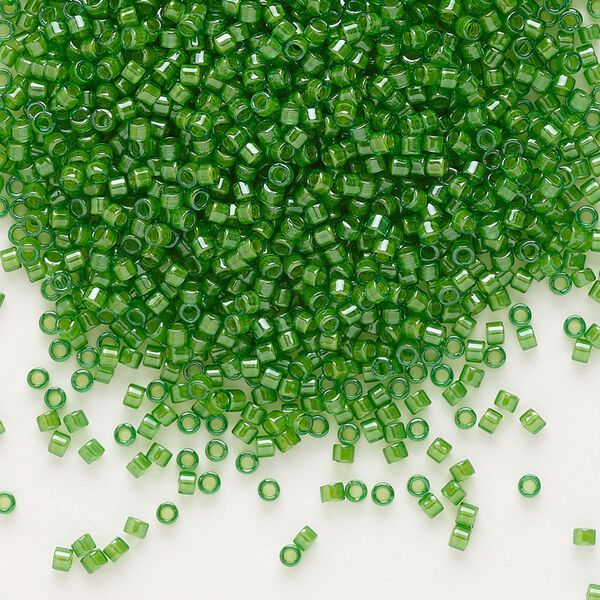 Seed bead, Delica®, glass, pkg/50g, #11 round, translucent pea green-lined luster green (DB-0274). image number 0