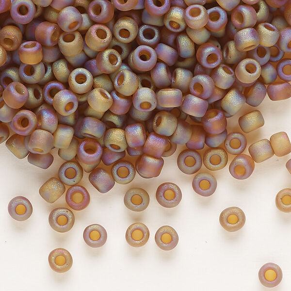 Seed bead, Dyna-Mites™, glass, transparent frosted rainbow root beer, #6 round. Sold per 1/2 kilogram pkg. image number 0