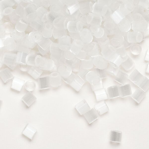 Seed bead, Dyna-Mites™, glass, pkg/40 grams, #6 cut-off round, translucent silky eggshell. image number 0