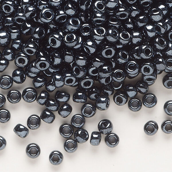 Seed bead, Dyna-Mites™, glass, opaque iris silver, #6 round. Sold per 1/2 kilogram pkg. image number 0