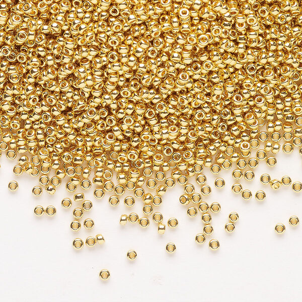 Seed bead, Miyuki, glass, pkg/250g, #15 rocaille, opaque 24Kt gold-plated, (RR-191). image number 0
