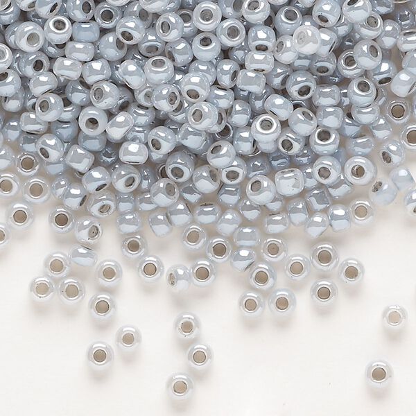 Seed bead, Dyna-Mites™, glass, opaque ceylon pastel grey, #8 round. Sold per 1/2 kilogram pkg. image number 0