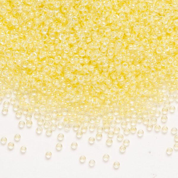 Seed bead, Miyuki, glass, pkg/250g, #15 rocaille, translucent yellow-lined luster crystal clear (RR-201). image number 0