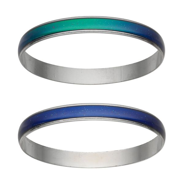 Bracelet, bangle, acrylic and imitation rhodium-finished brass, multicolored, 8mm wide color-changing band, 7-1/2 inches. Sold individually. image number 0