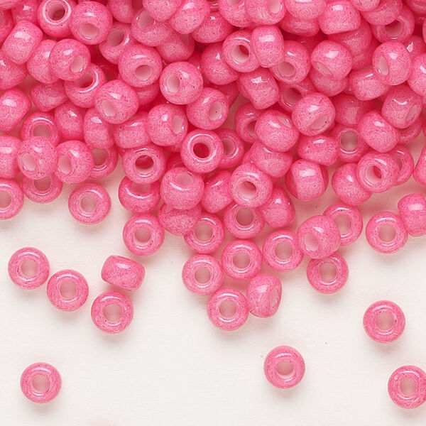 Seed bead, Miyuki, glass, pkg/250g, #6 rocaille, opaque outside dyed carnation pink, (RR-1371). image number 0