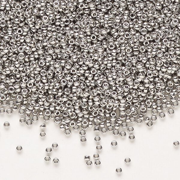 Seed bead, Miyuki, glass, pkg/35g, #15 rocaille, opaque palladium-plated, (RR-194). image number 0